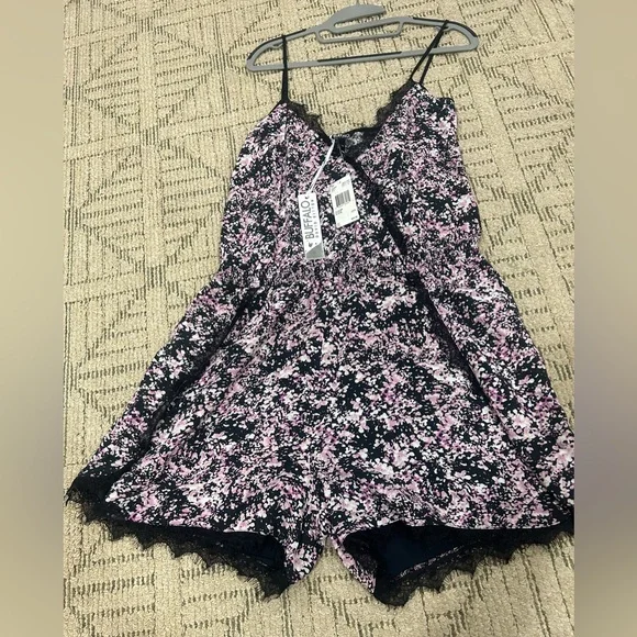 Buffalo David Bitton  floral lace romper size L - Picture 6 of 8